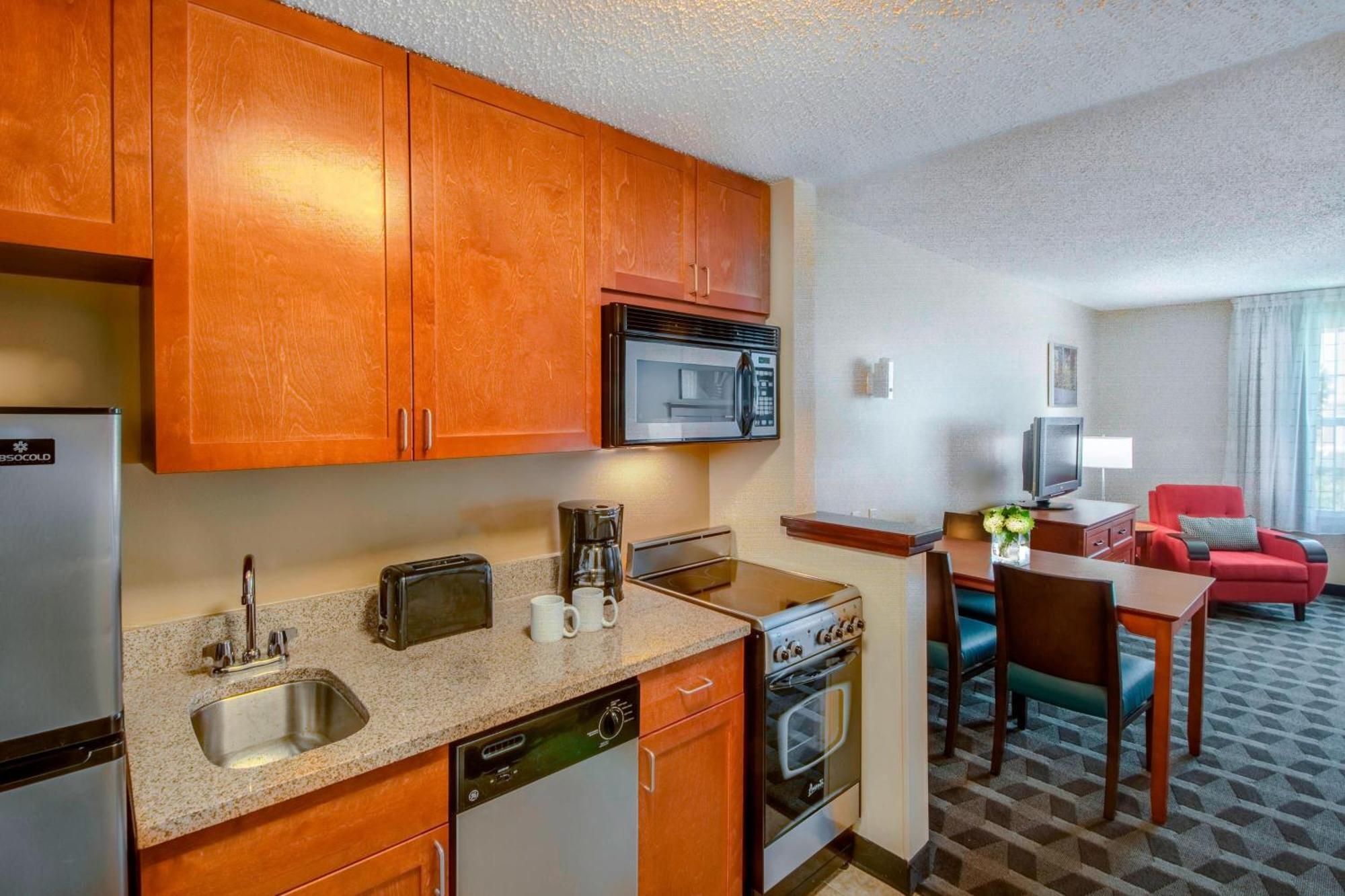 Towneplace Suites By Marriott Baltimore BWI Airport Linthicum Bagian luar foto