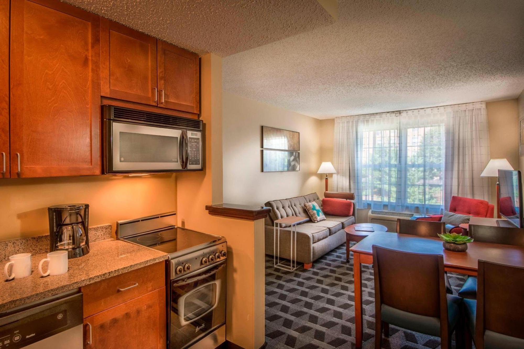 Towneplace Suites By Marriott Baltimore BWI Airport Linthicum Bagian luar foto