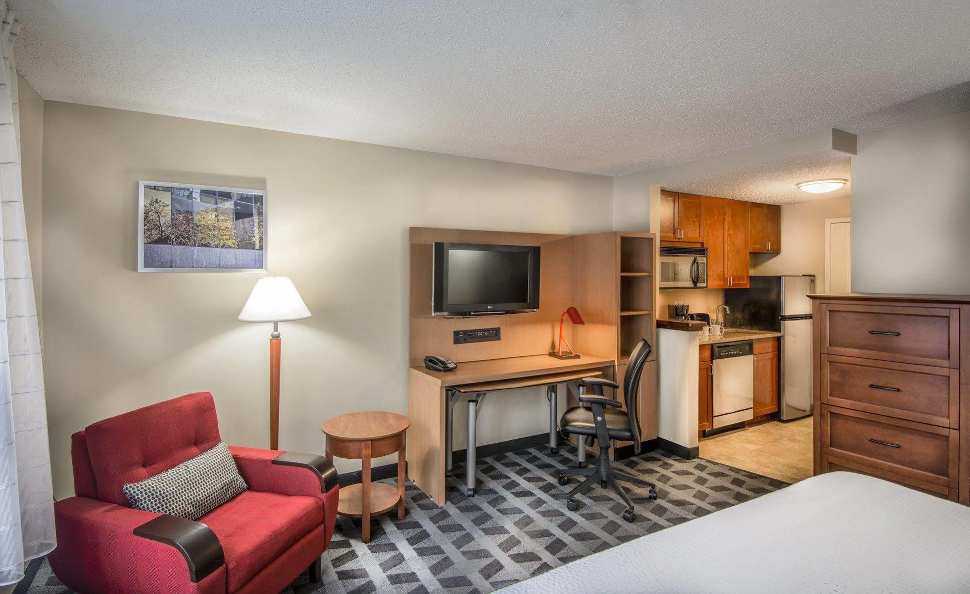 Towneplace Suites By Marriott Baltimore BWI Airport Linthicum Bagian luar foto